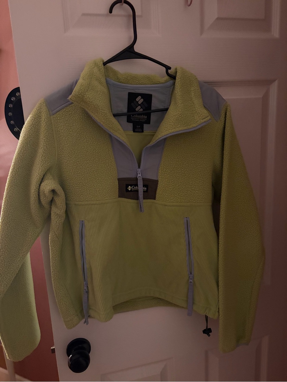 Columbia Light Green Sherpa Half-Zip Pullover
